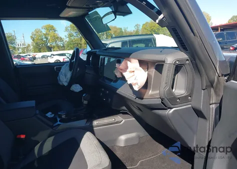 2025 Ford Bronco Big Bend z USA, uszkodzony, nr VIN 1FMDE7BH8SLA40239